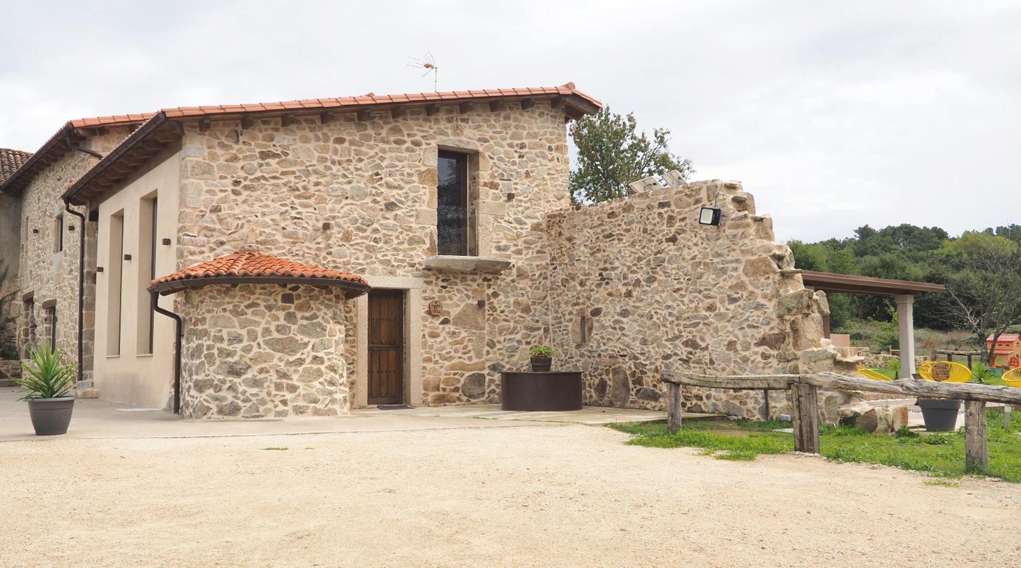 Sober Apartamentos Muralla Sacra מראה חיצוני תמונה