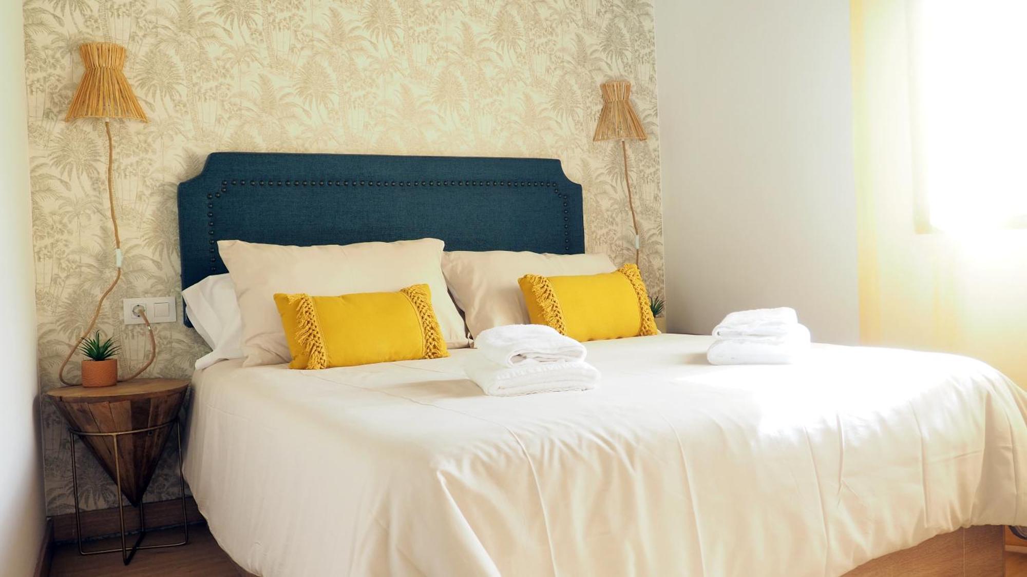 Sober Apartamentos Muralla Sacra מראה חיצוני תמונה