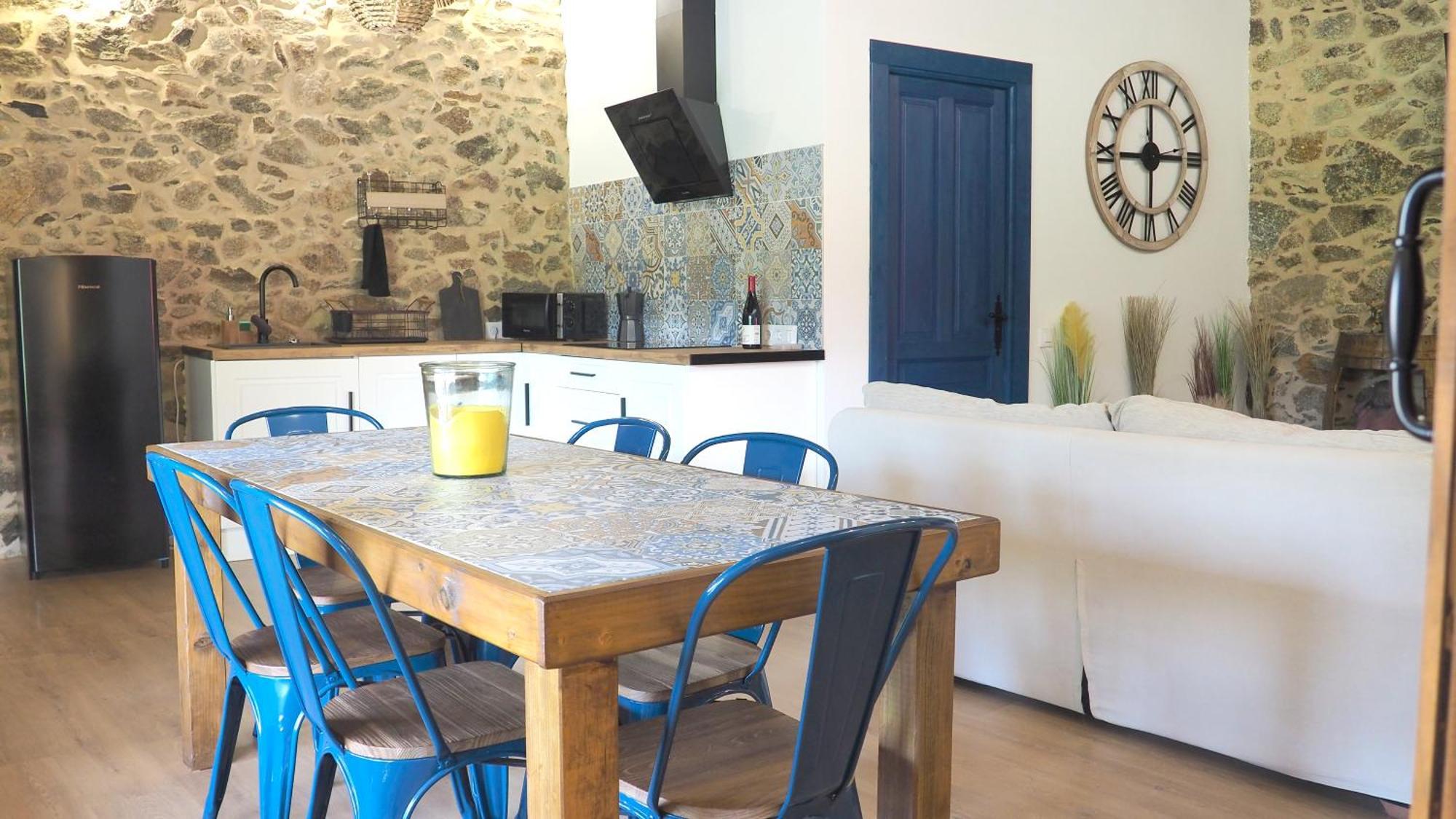 Sober Apartamentos Muralla Sacra מראה חיצוני תמונה
