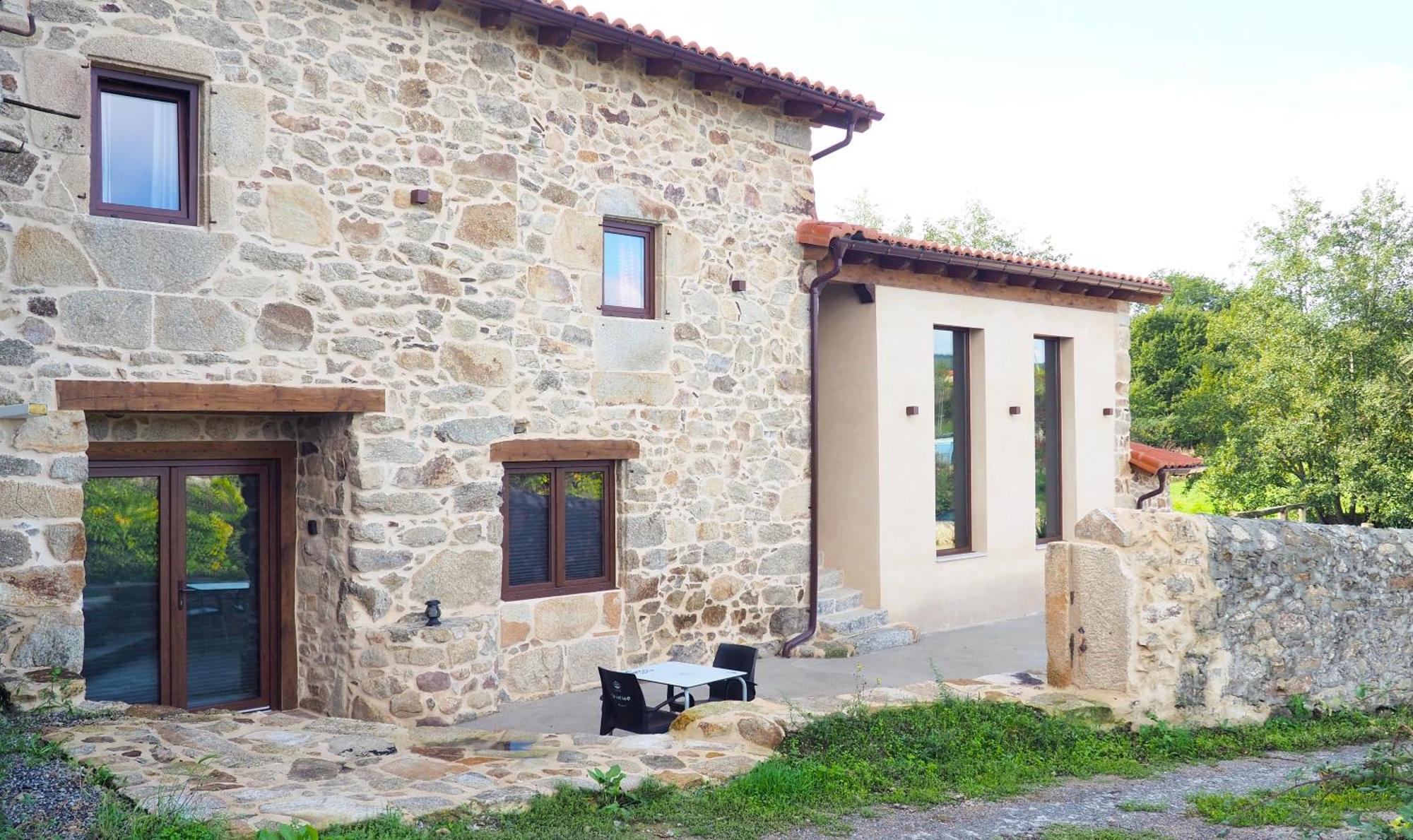 Sober Apartamentos Muralla Sacra מראה חיצוני תמונה