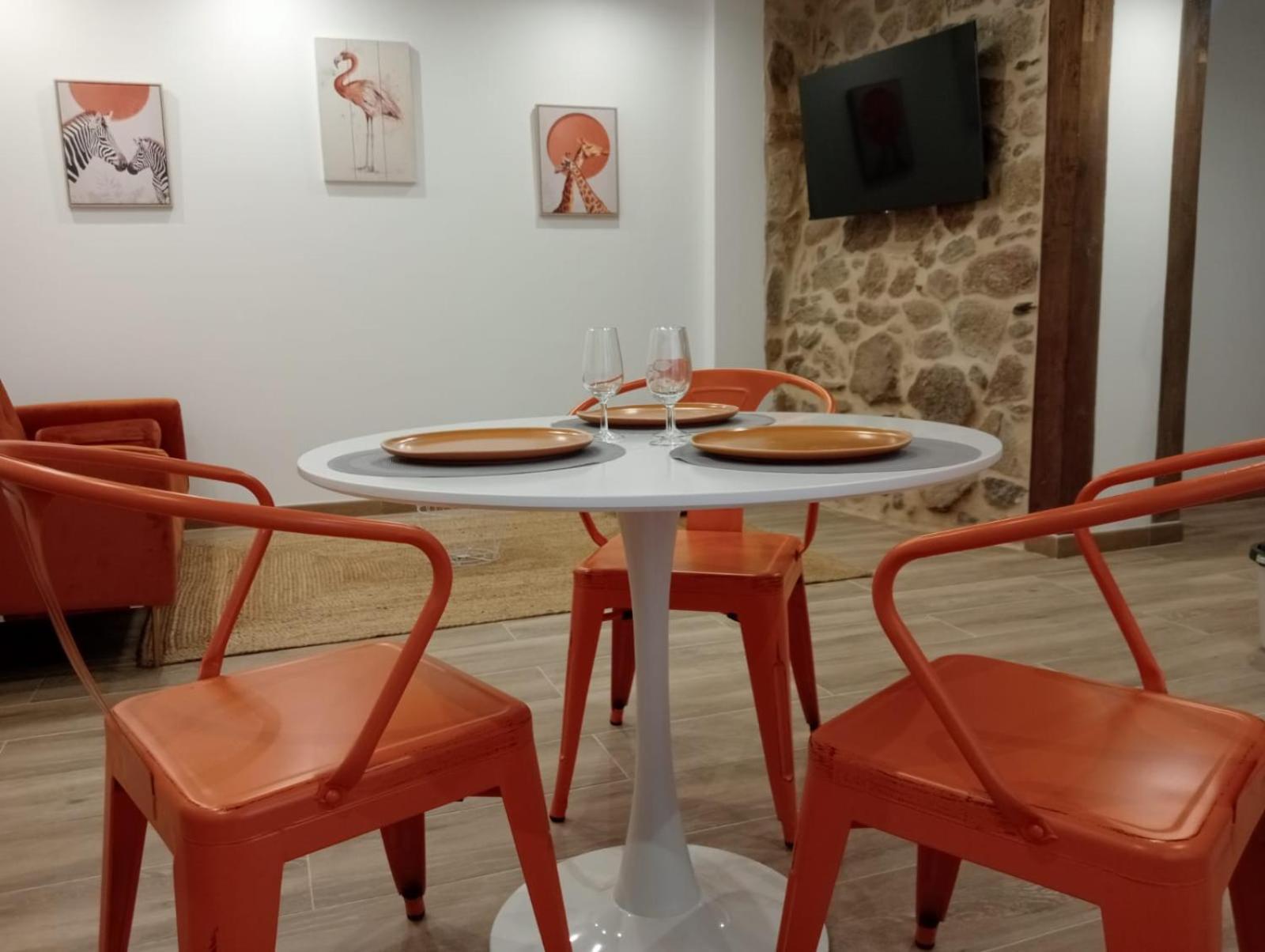 Sober Apartamentos Muralla Sacra מראה חיצוני תמונה